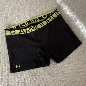 Athletic biker shorts